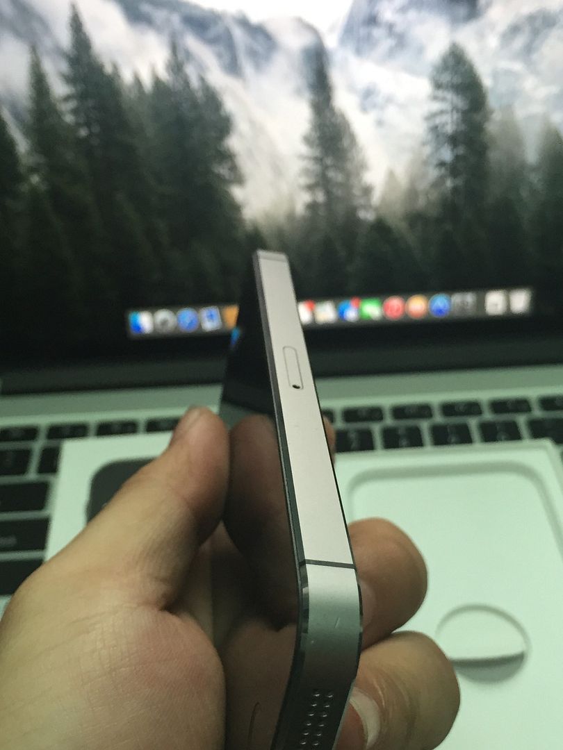 iPhone 5s Grey 32gb Like New - 4