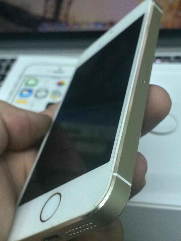 iPhone 5s Gold 16gb like new 9tr5 - 1
