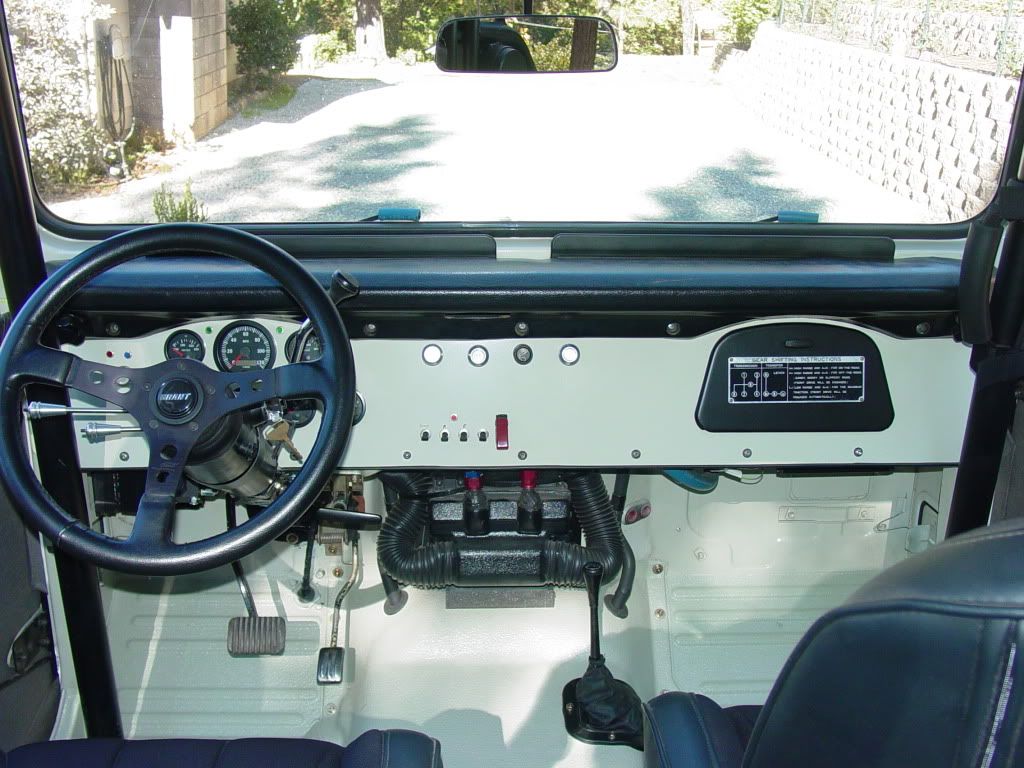 dual batteries, york, v8, possible? Pirate 4x4