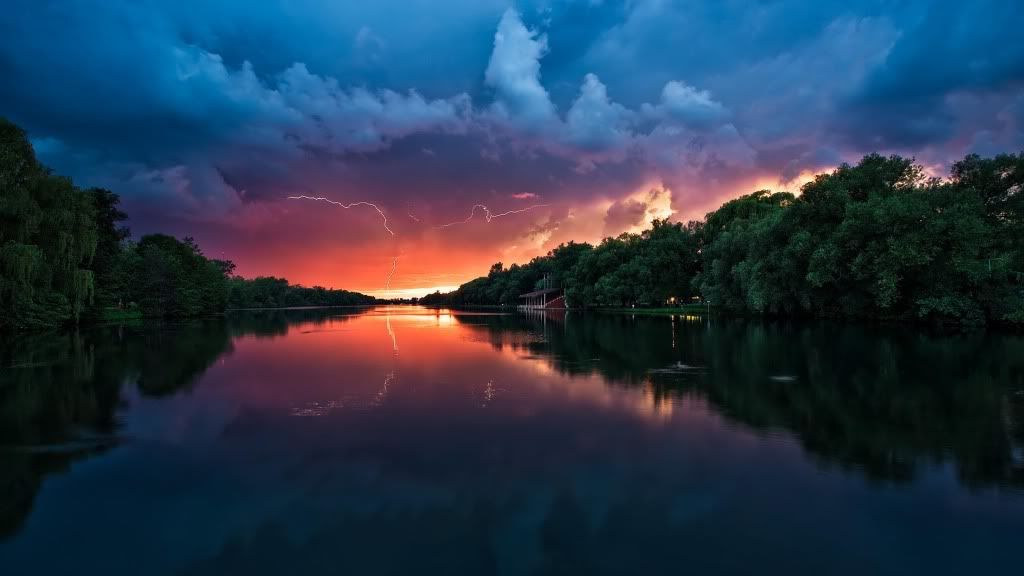 Sunset_And_Lightning_Over_River_FullHDWp