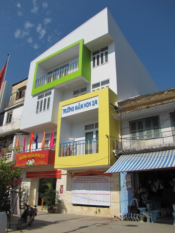 Tr&#432;&#7901;ng h&#7885;c 2-4