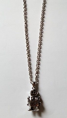 Robot%20necklace_zpsds6xazgc.jpg