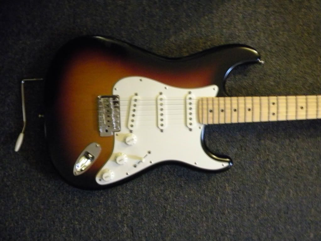 HW-1Strat003.jpg