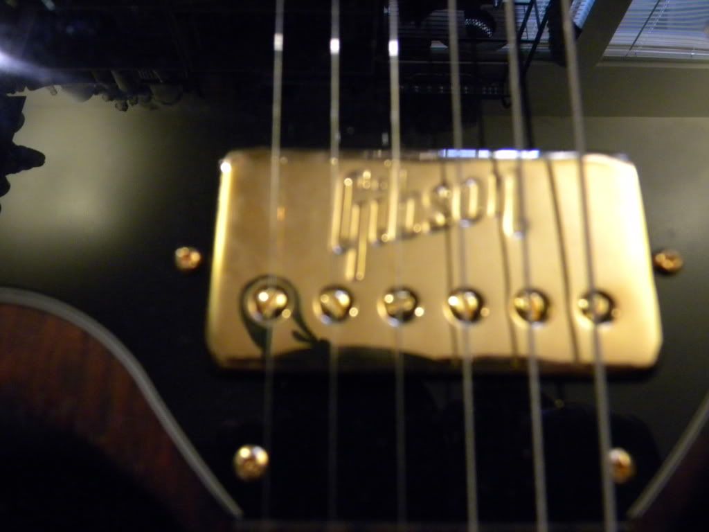 SGguitar005.jpg