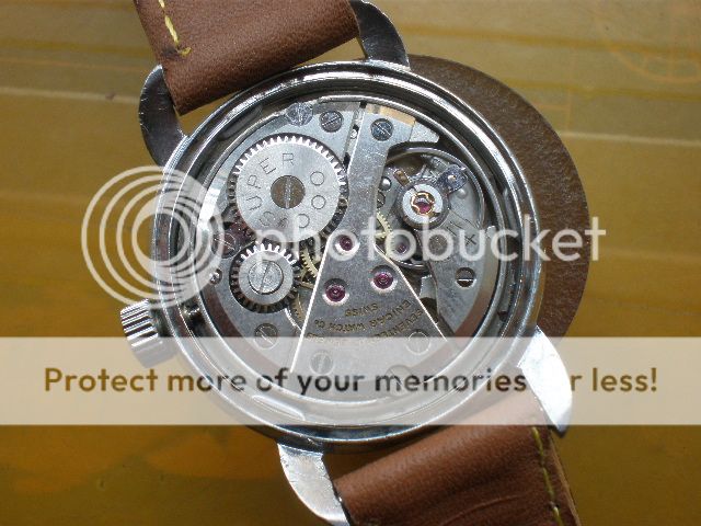 Vintage SWISS ENICAR 17 Jewels Manual Mens Watch  