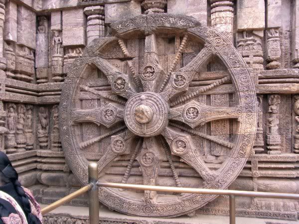 Konark sun temple wheel